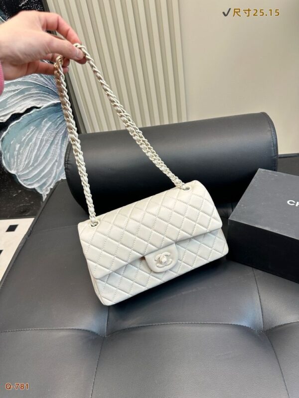 Modern Style Trendy CN Handbag C773