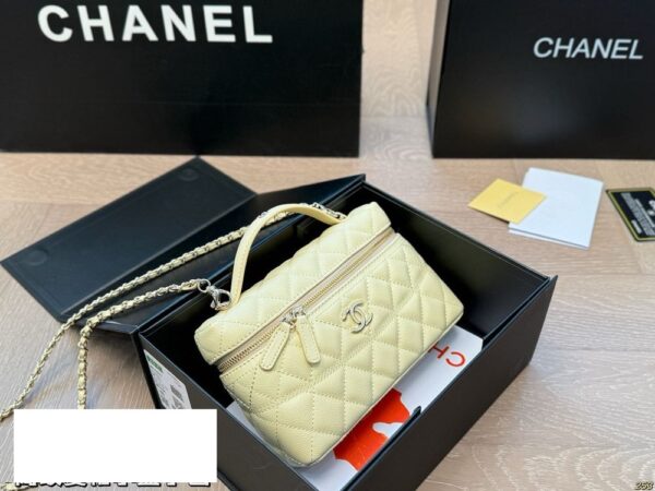 Modern Style Trendy CN Handbag C771.1