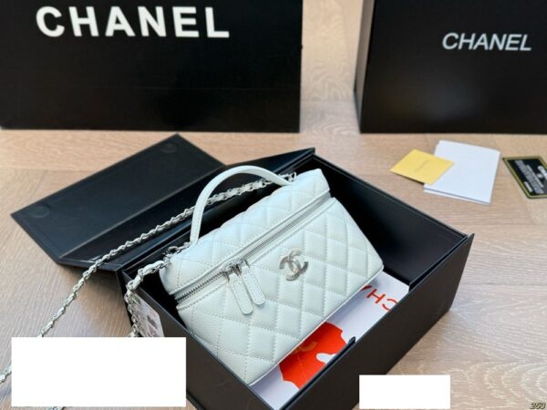 Modern Style Trendy CN Handbag C771.1