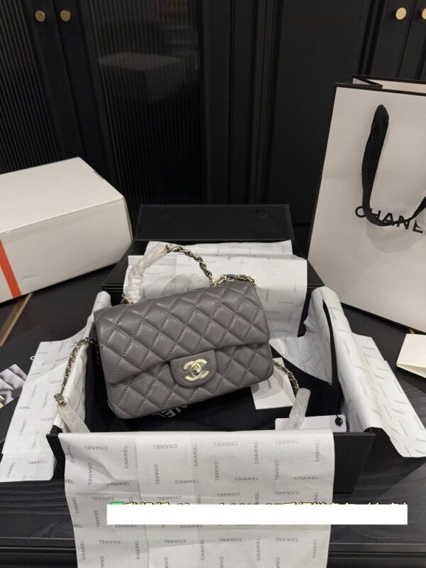 Modern Style Trendy CN Handbag C768