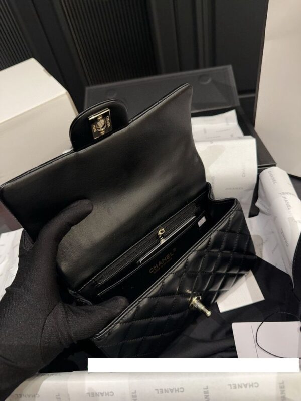 Modern Style Trendy CN Handbag C768