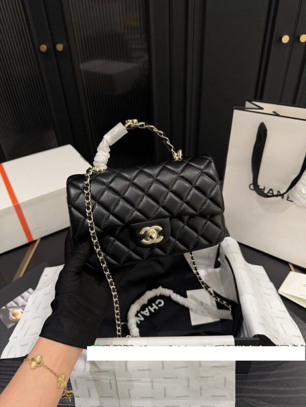 Modern Style Trendy CN Handbag C768
