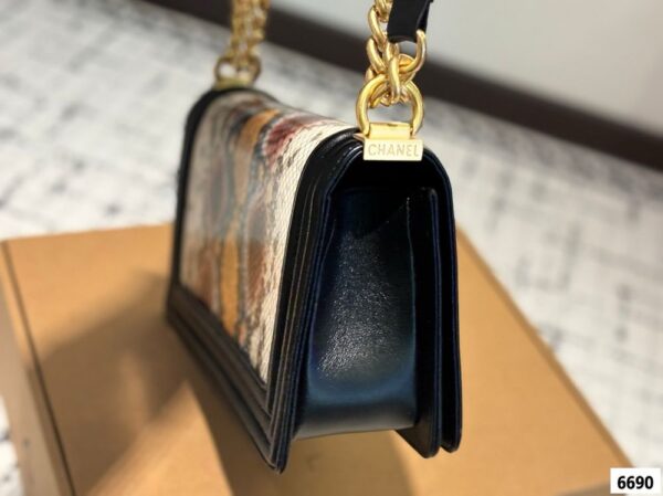 Modern Style Trendy CN Handbag C764