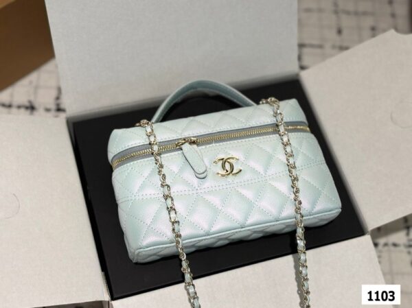 Modern Style Trendy CN Handbag C763