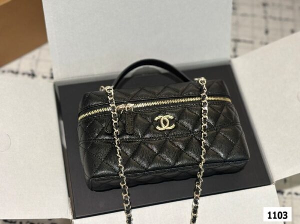 Modern Style Trendy CN Handbag C763