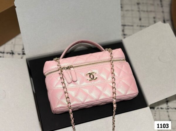 Modern Style Trendy CN Handbag C763