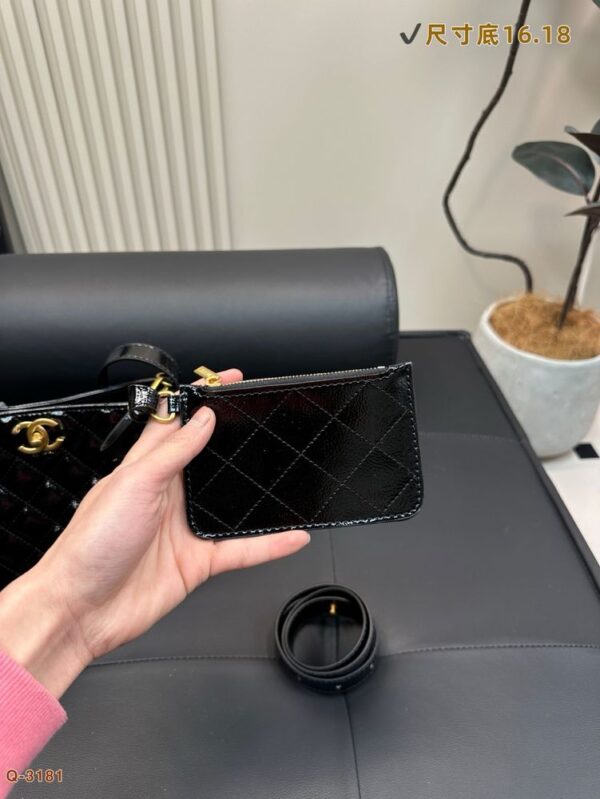 Modern Style Trendy CN Handbag C759