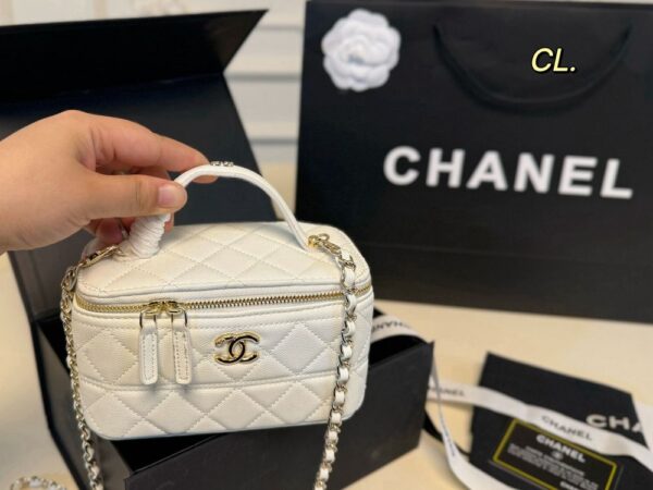Modern Style Trendy CN Handbag C758