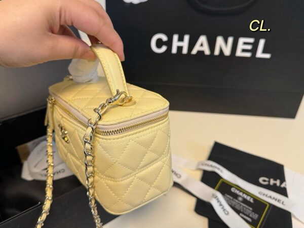 Modern Style Trendy CN Handbag C758