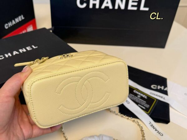 Modern Style Trendy CN Handbag C758