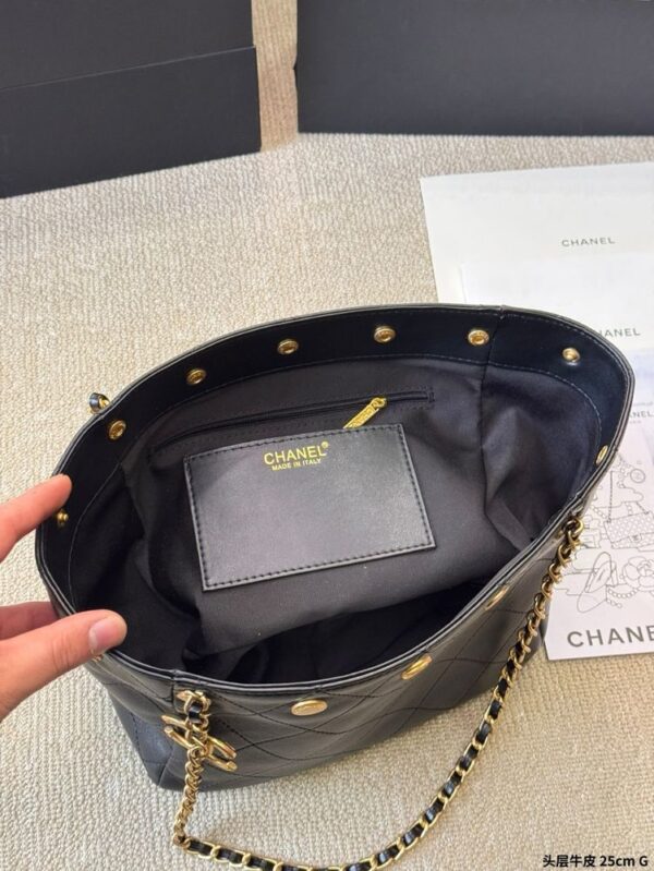 Modern Style Trendy CN Handbag C755