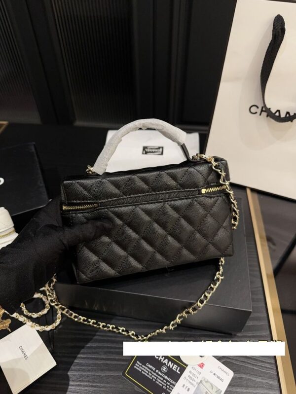 Modern Style Trendy CN Handbag C748