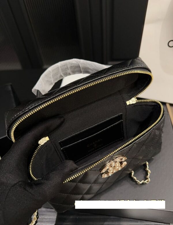 Modern Style Trendy CN Handbag C748