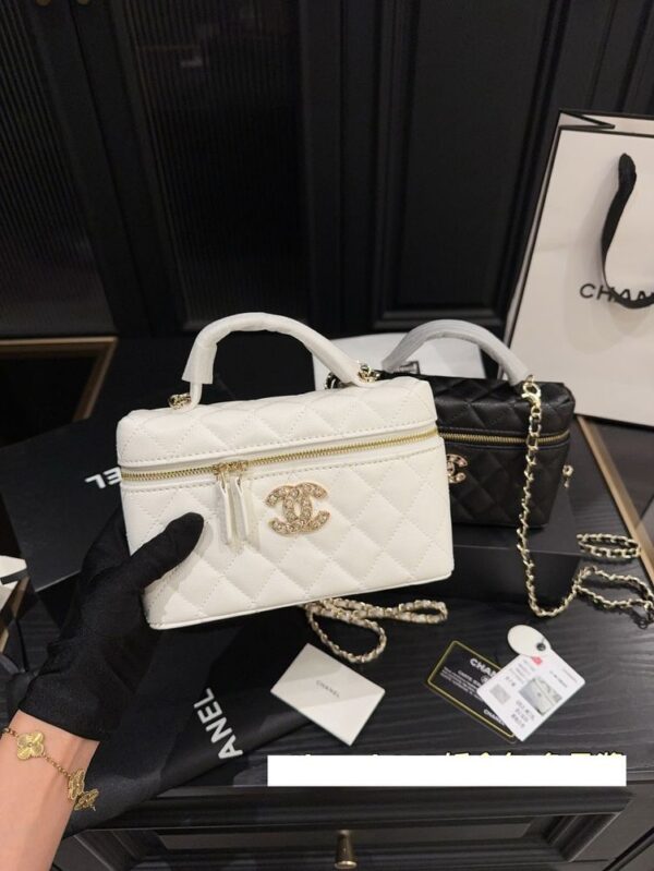 Modern Style Trendy CN Handbag C748