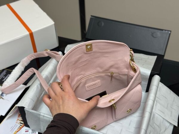 Modern Style Trendy CN Handbag C745