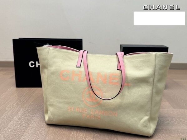 Modern Style Trendy CN Handbag C741
