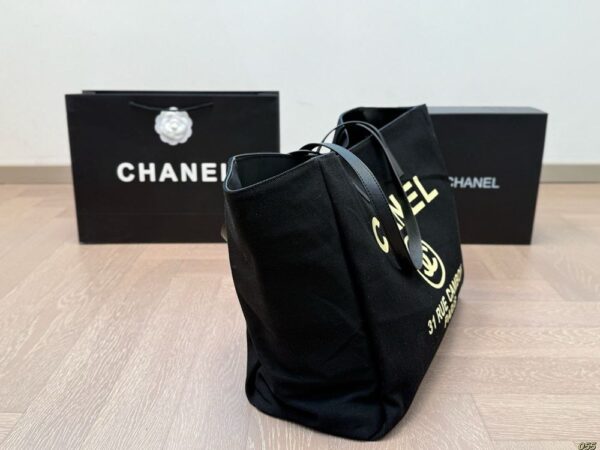 Modern Style Trendy CN Handbag C741