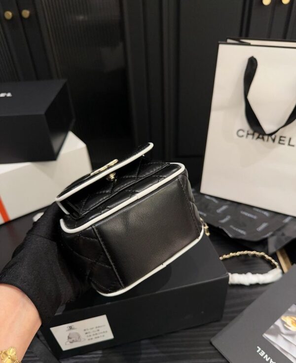 Modern Style Trendy CN Handbag C734