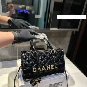 Modern Style Trendy CN Handbag C731