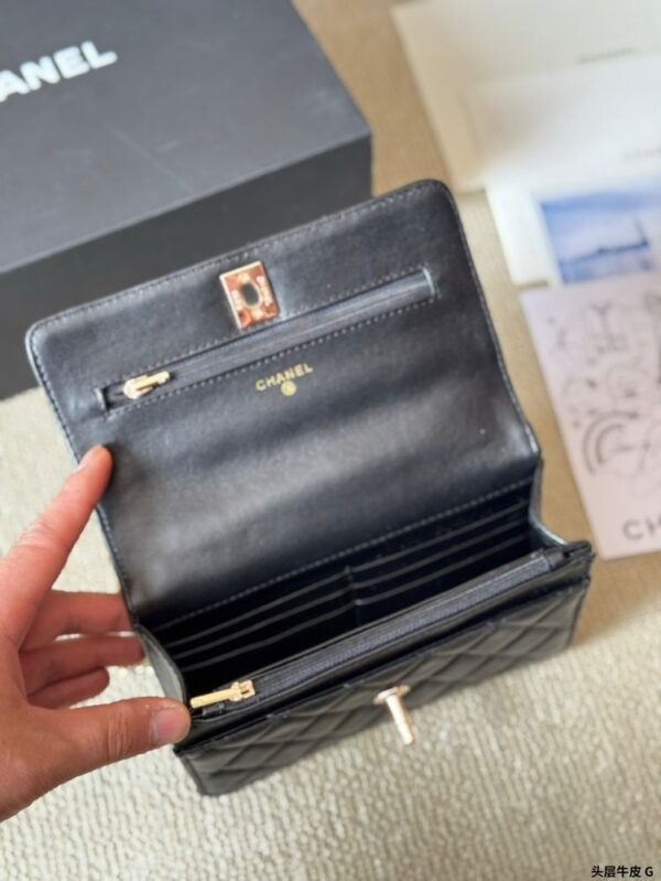 Modern Style Trendy CN Handbag C730