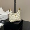 Modern Style Trendy CN Handbag C728