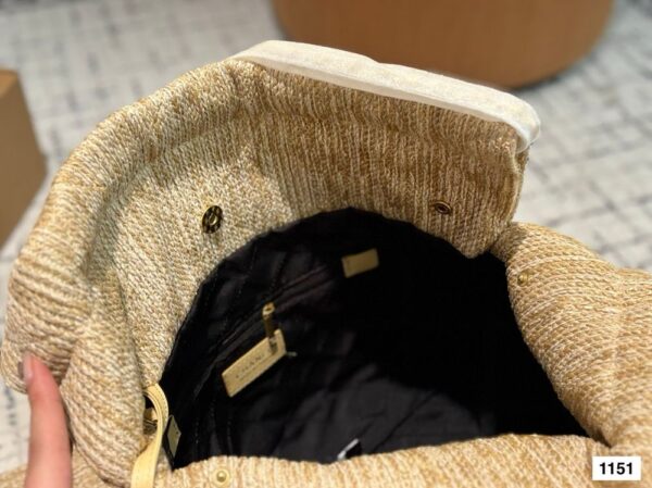 Modern Style Trendy CN Handbag C727