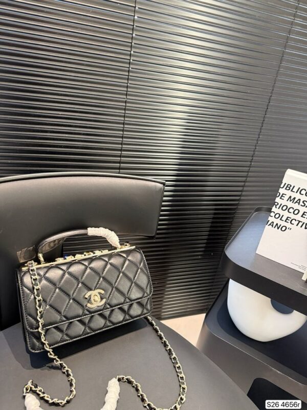 Modern Style Trendy CN Handbag C726