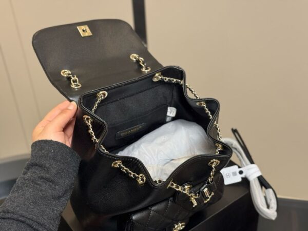 Modern Style Trendy CN Handbag C724