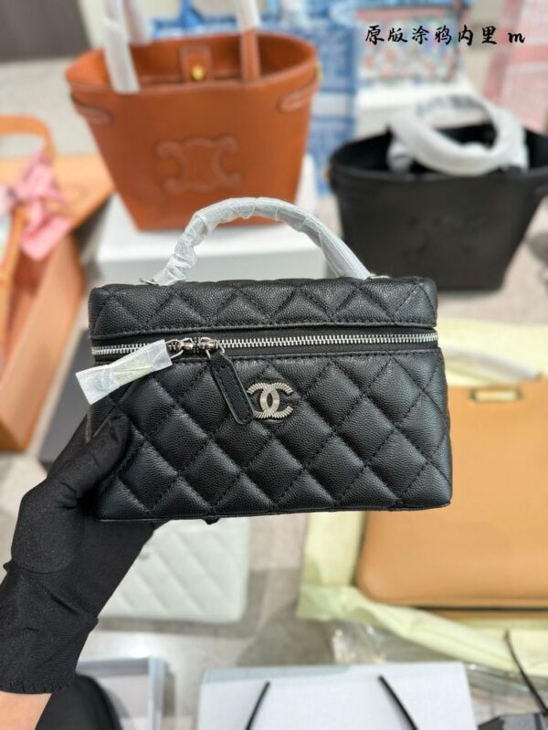 Modern Style Trendy CN Handbag C723