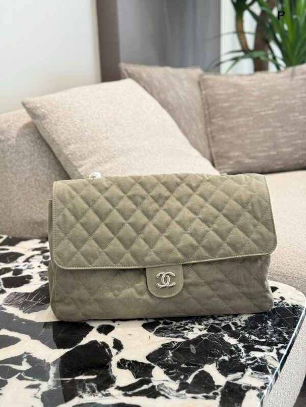Modern Style Trendy CN Handbag C722
