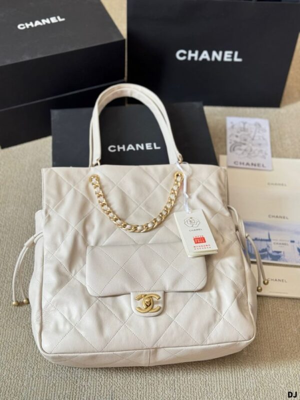 Modern Style Trendy CN Handbag C711