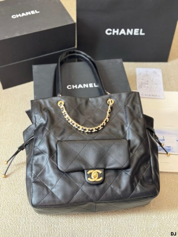 Modern Style Trendy CN Handbag C711