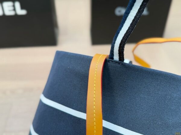 Modern Style Trendy CN Handbag C708