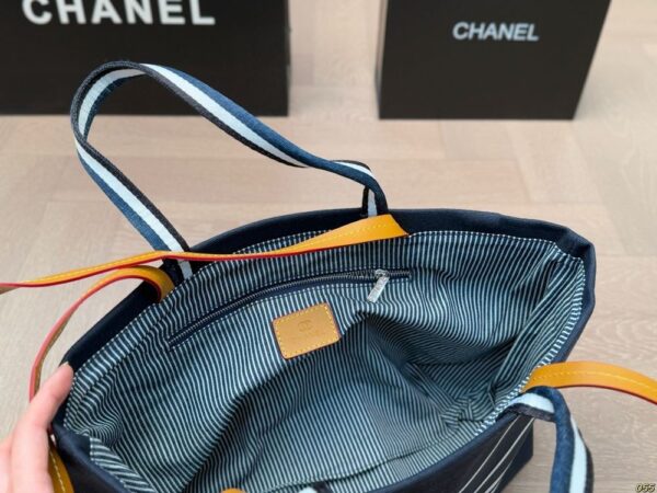 Modern Style Trendy CN Handbag C708