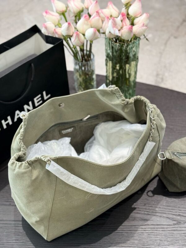 Modern Style Trendy CN Handbag C706