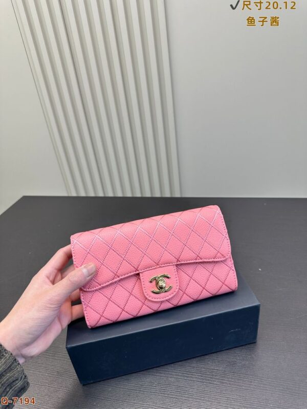 Modern Style Trendy CN Handbag C703.2