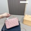 Modern Style Trendy CN Handbag C701
