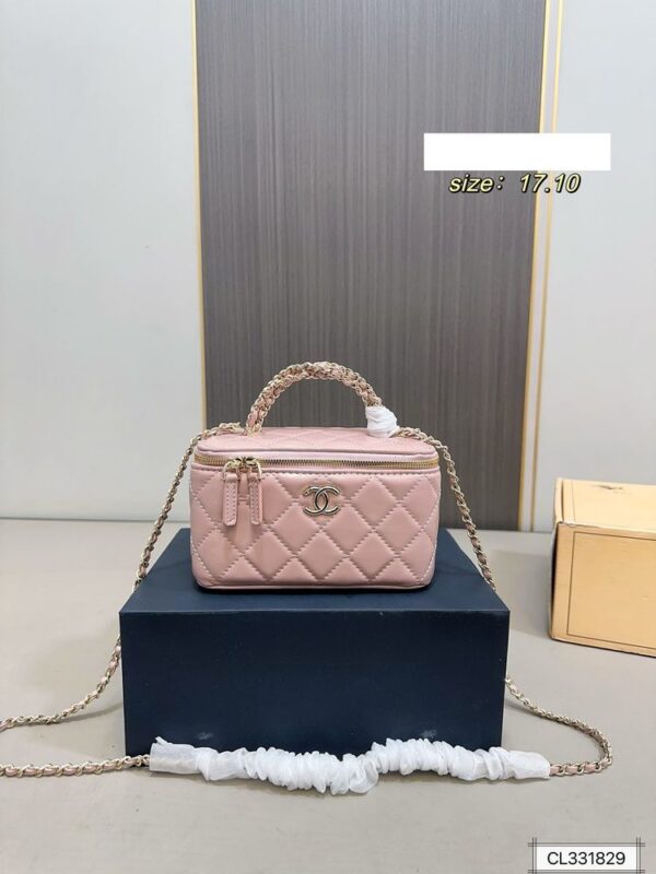 Modern Style Trendy CN Handbag C701