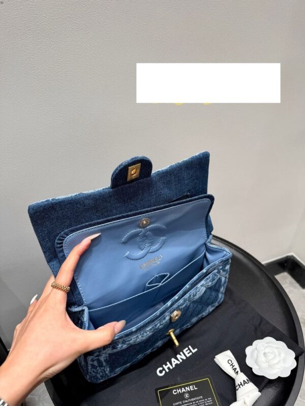 Modern Style Trendy CN Handbag C700