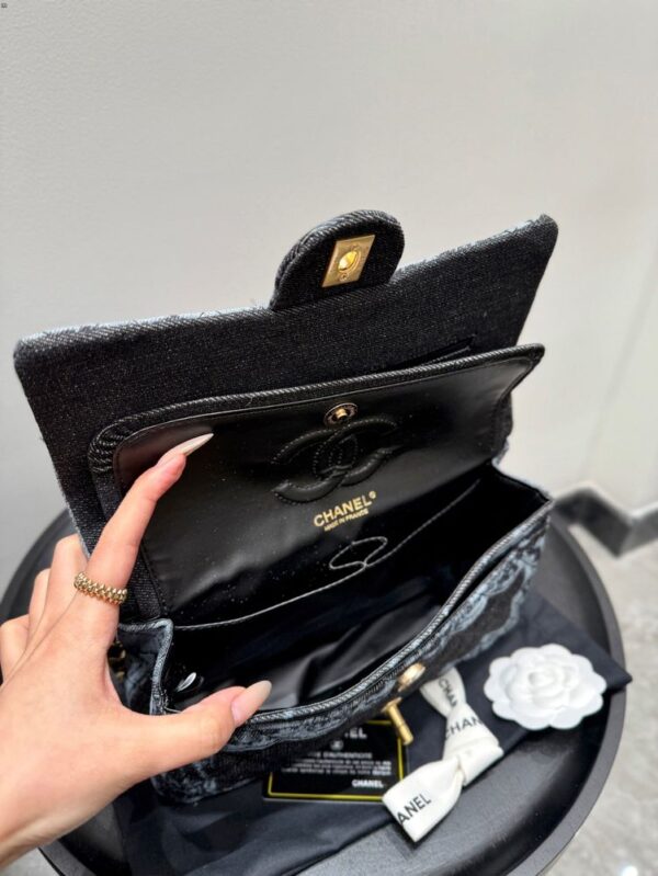 Modern Style Trendy CN Handbag C700