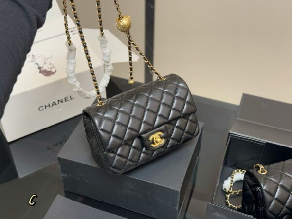 Modern Style Trendy CN Handbag C719