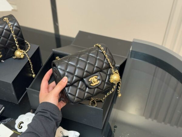 Modern Style Trendy CN Handbag C719