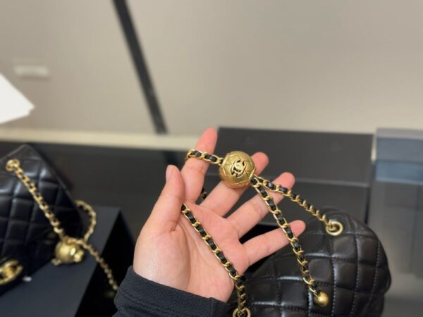 Modern Style Trendy CN Handbag C719