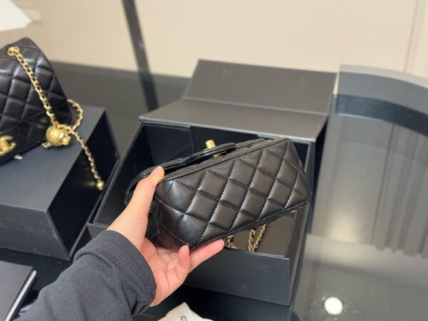 Modern Style Trendy CN Handbag C719