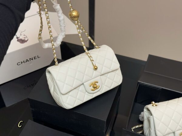 Modern Style Trendy CN Handbag C719