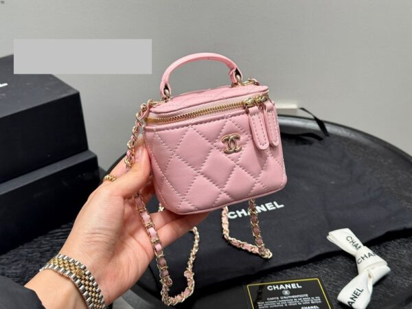 Modern Style Trendy CN Handbag C718