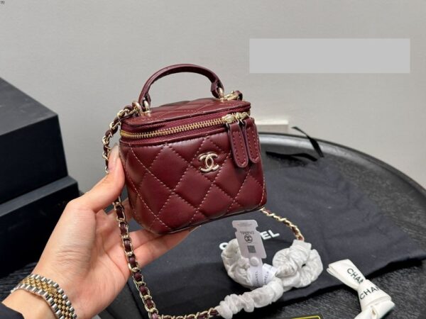 Modern Style Trendy CN Handbag C718