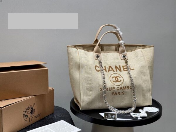 Modern Style Trendy CN Handbag C717.2