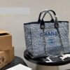 Modern Style Trendy CN Handbag C717-1
