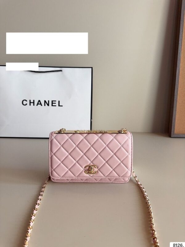 Modern Style Trendy CN Handbag C715